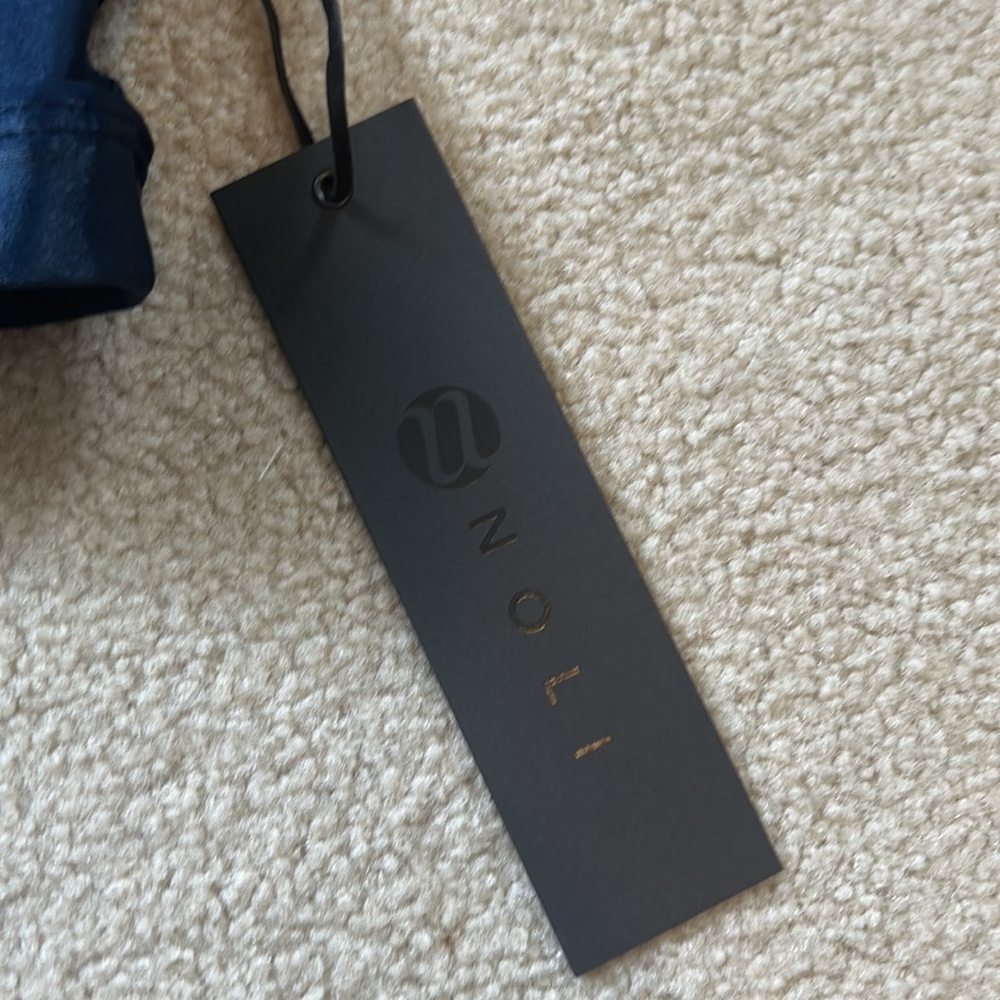 NWT Noli Yoga Edga Bra in Navy Liquid, size small - Picture 11 of 16